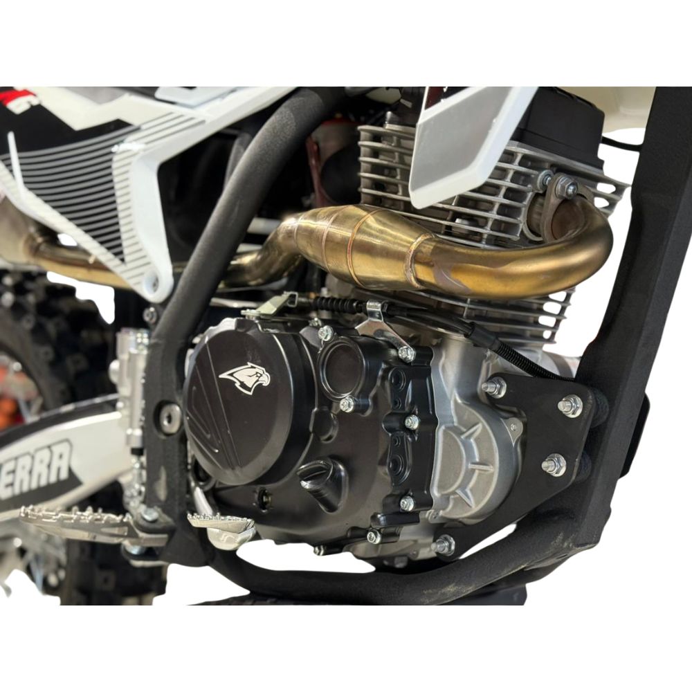 Мотоцикл эндуро AJERRA FALCON