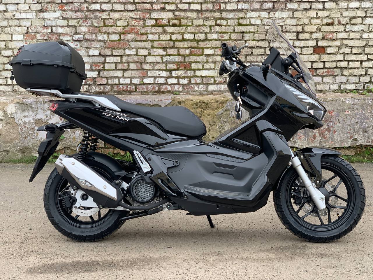 photo_1_2025-10-10_09-00-38